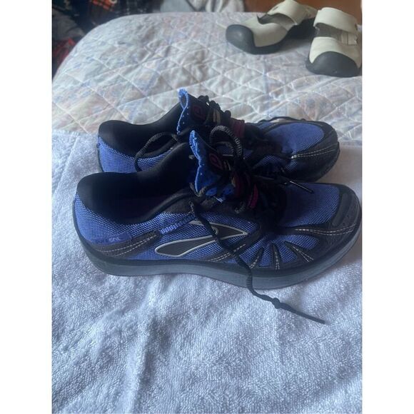 Brooks Women's Multicolor Pure Gift Trail Running Athletic Shoes Size 7.5 - Picture 12 of 12